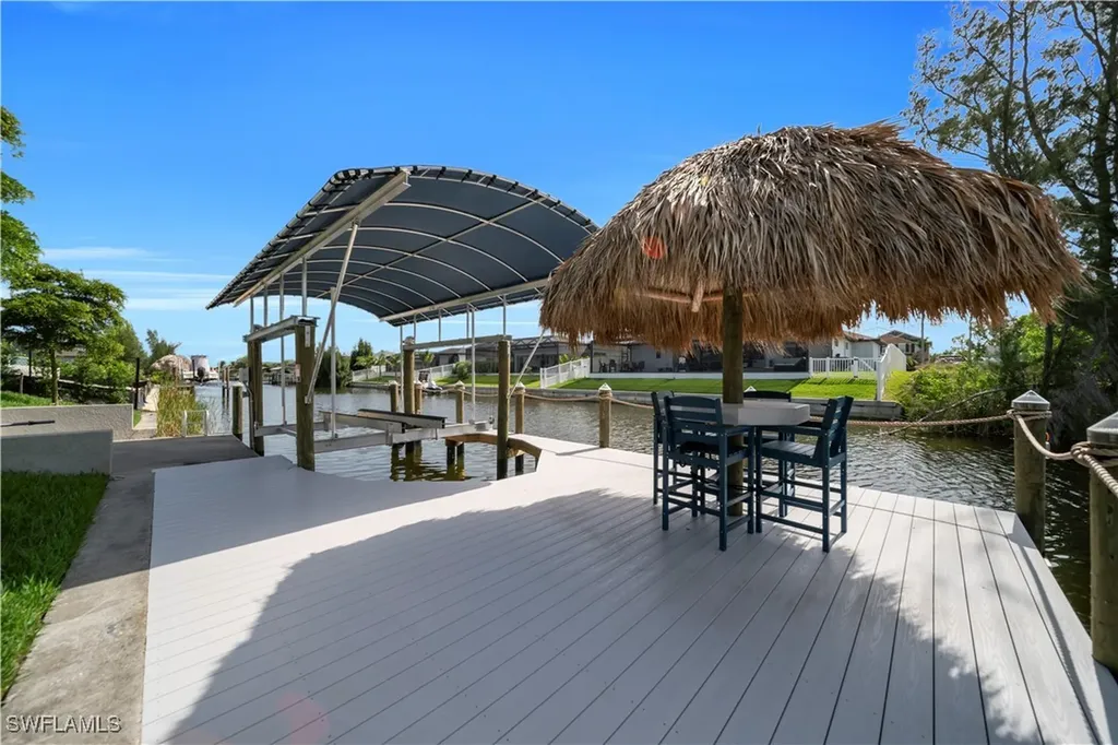 2518 SW 17th Avenue Cape Coral FL 33914