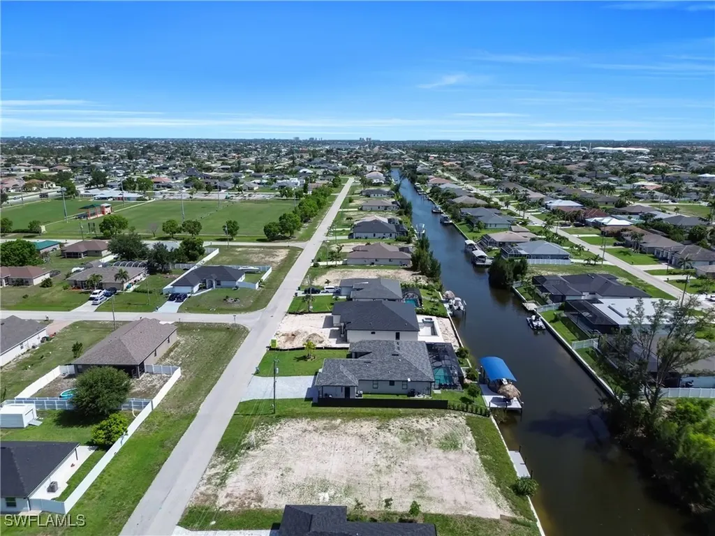 2518 SW 17th Avenue Cape Coral FL 33914