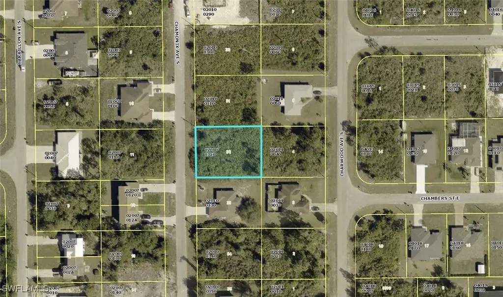 385 Chamonix Avenue S Lehigh Acres FL 33974