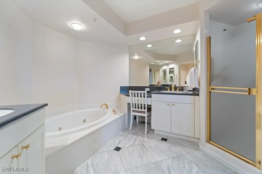 7225 Pelican Bay Boulevard Naples FL 34108