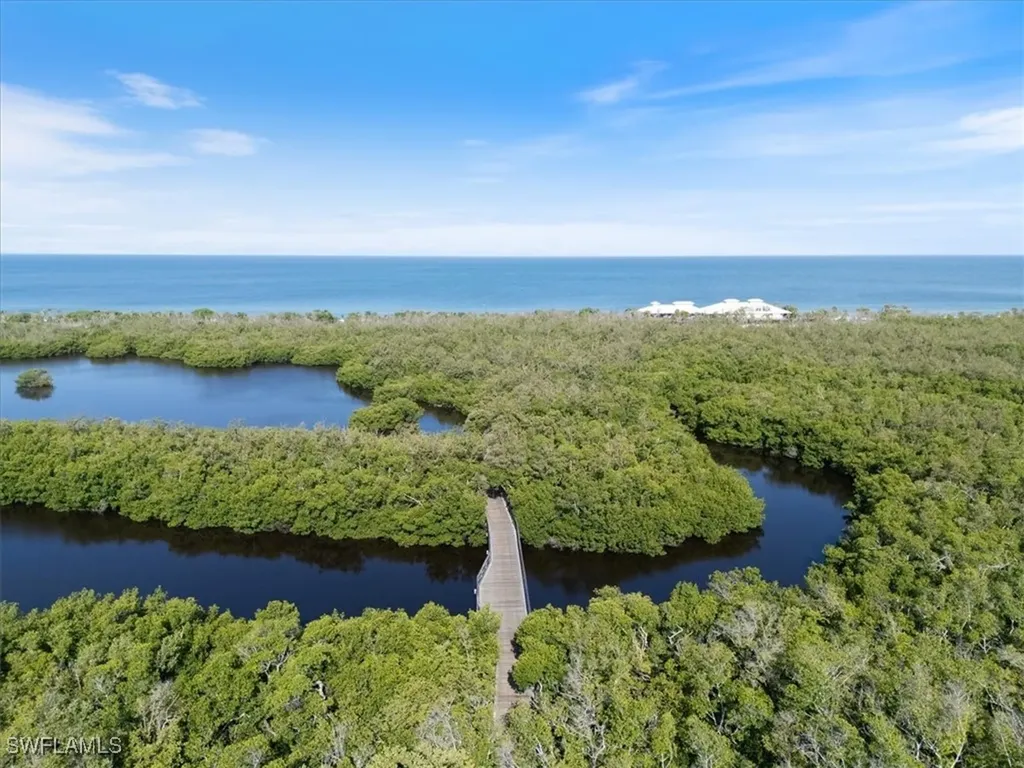 7225 Pelican Bay Boulevard Naples FL 34108