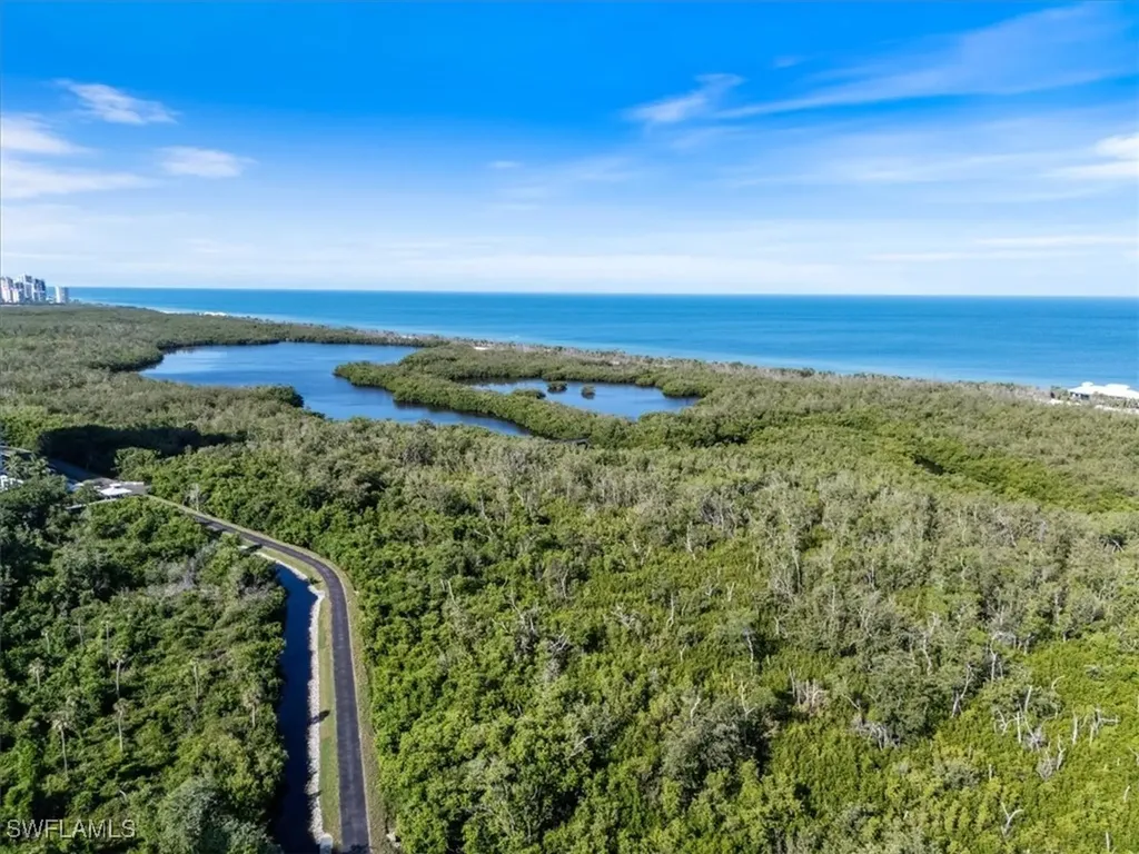 7225 Pelican Bay Boulevard Naples FL 34108