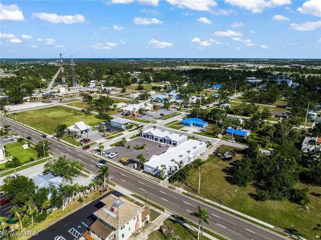 525 E Olympia Avenue Punta Gorda FL 33950