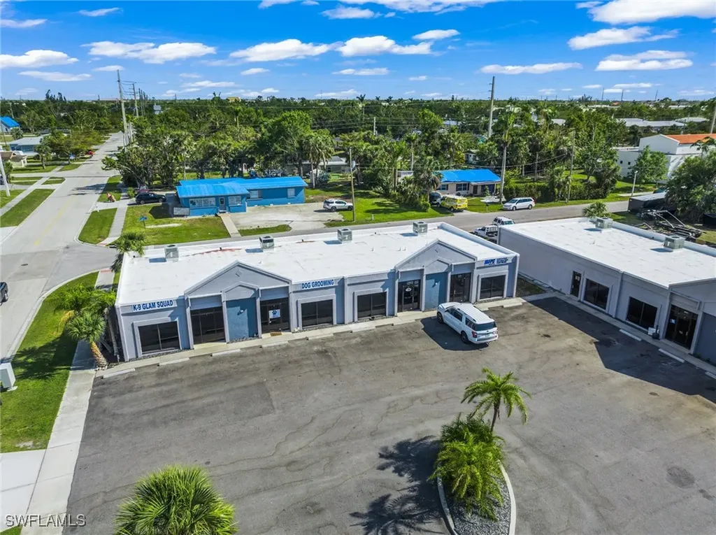 525 E Olympia Avenue Punta Gorda FL 33950