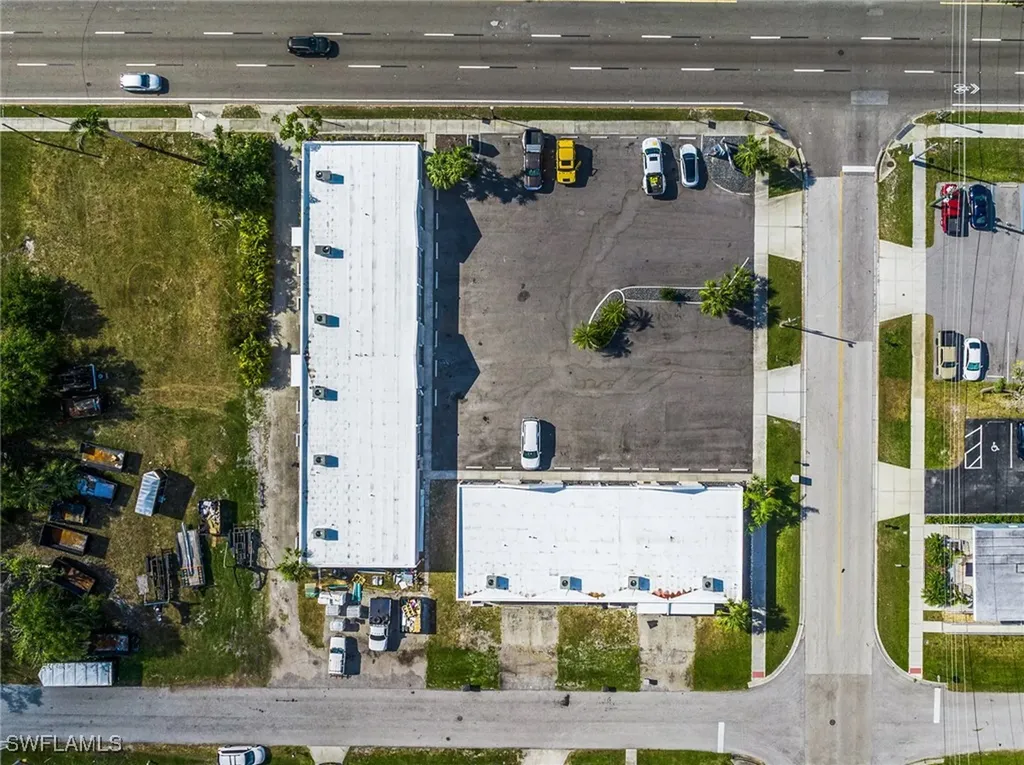 525 E Olympia Avenue Punta Gorda FL 33950
