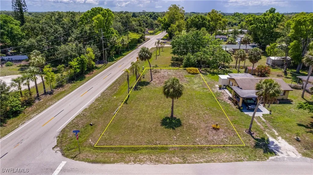 335 Ottumwa Avenue Fort Myers FL 33905