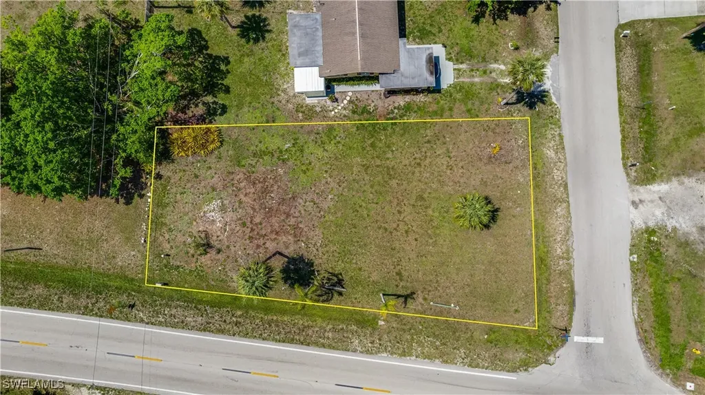 335 Ottumwa Avenue Fort Myers FL 33905