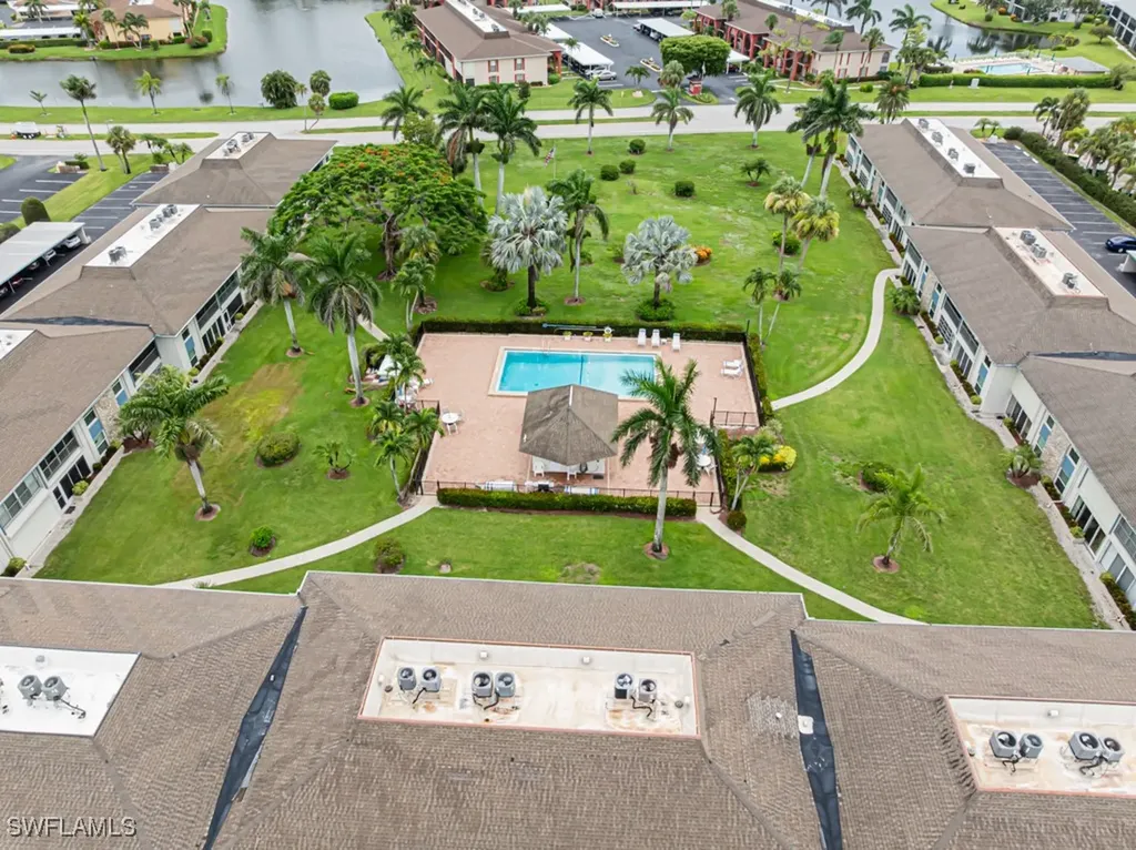 325 Charlemagne Boulevard Naples FL 34112