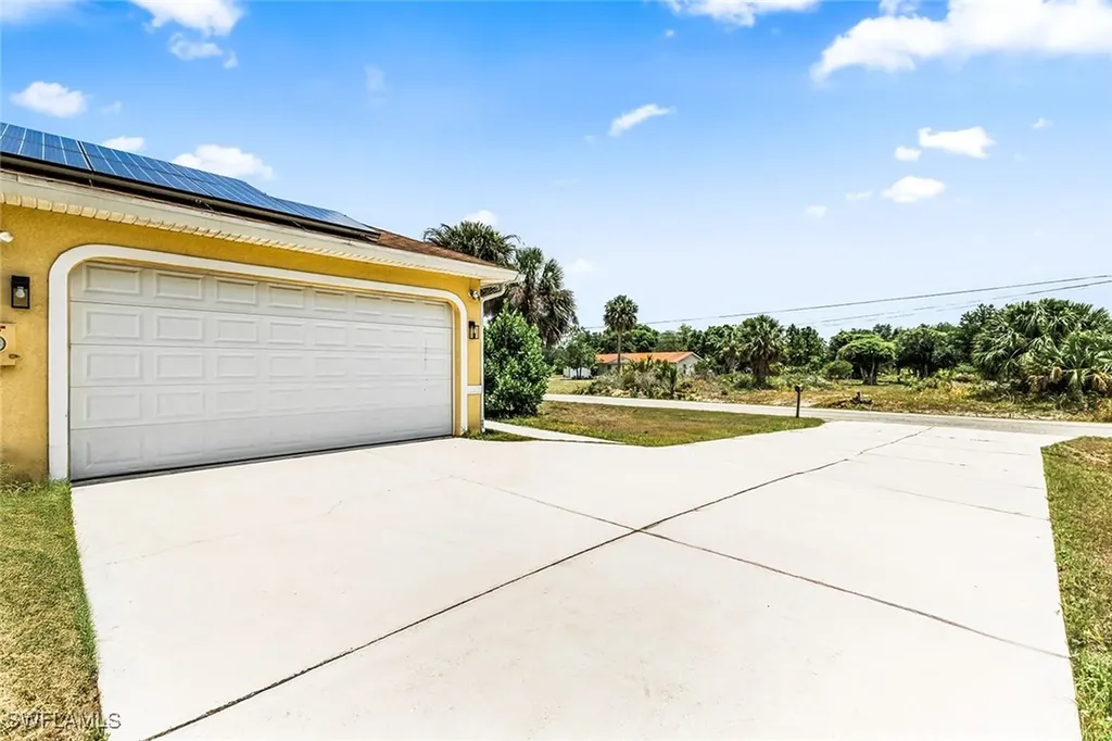 707 8th Avenue Lehigh Acres FL 33972