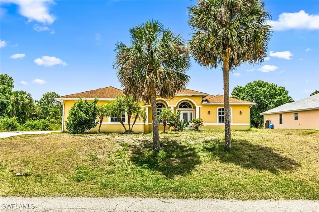 707 8th Avenue Lehigh Acres FL 33972