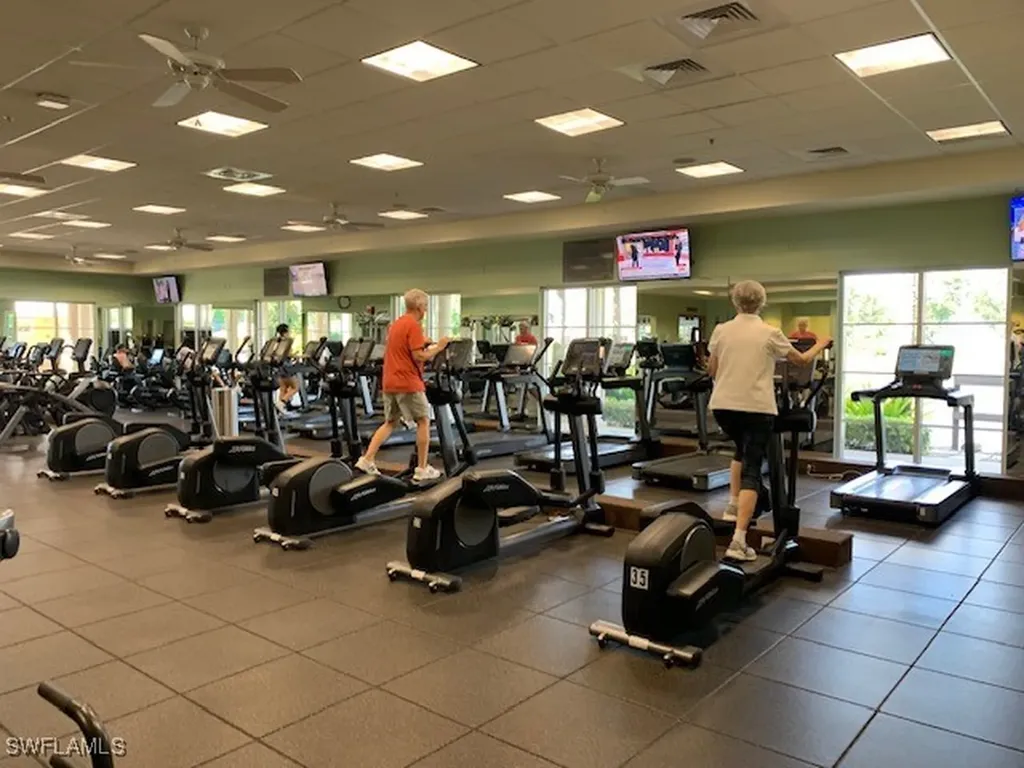 6849 Grenadier Boulevard Naples FL 34108