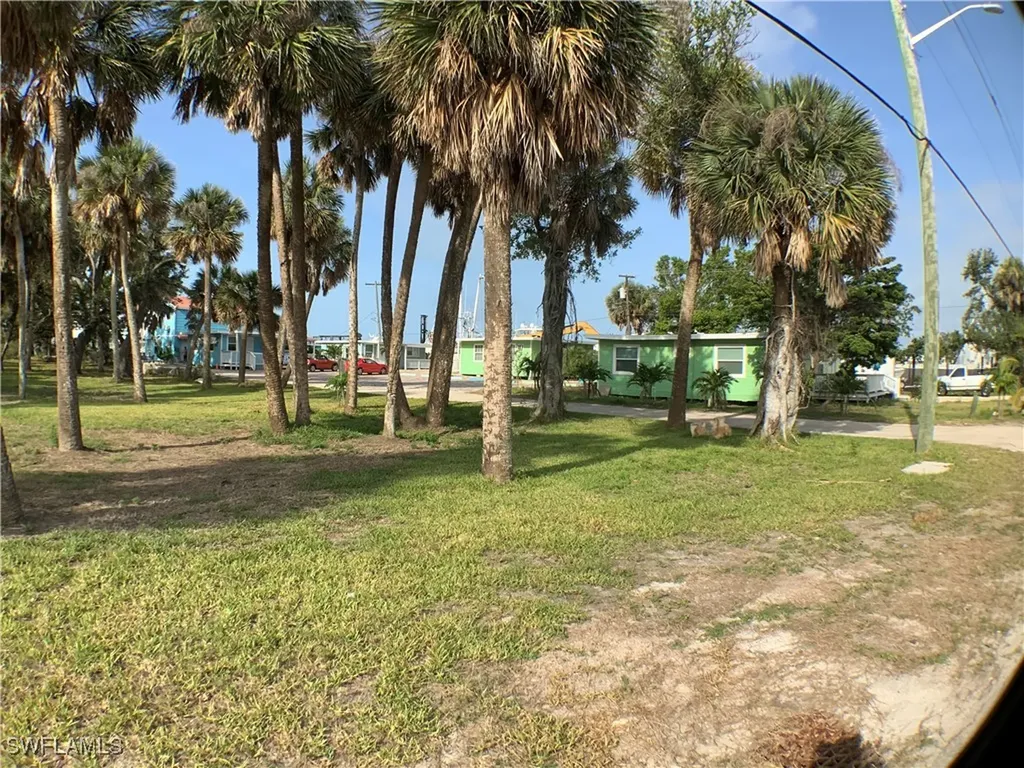 1180 Main Street Fort Myers Beach FL 33931