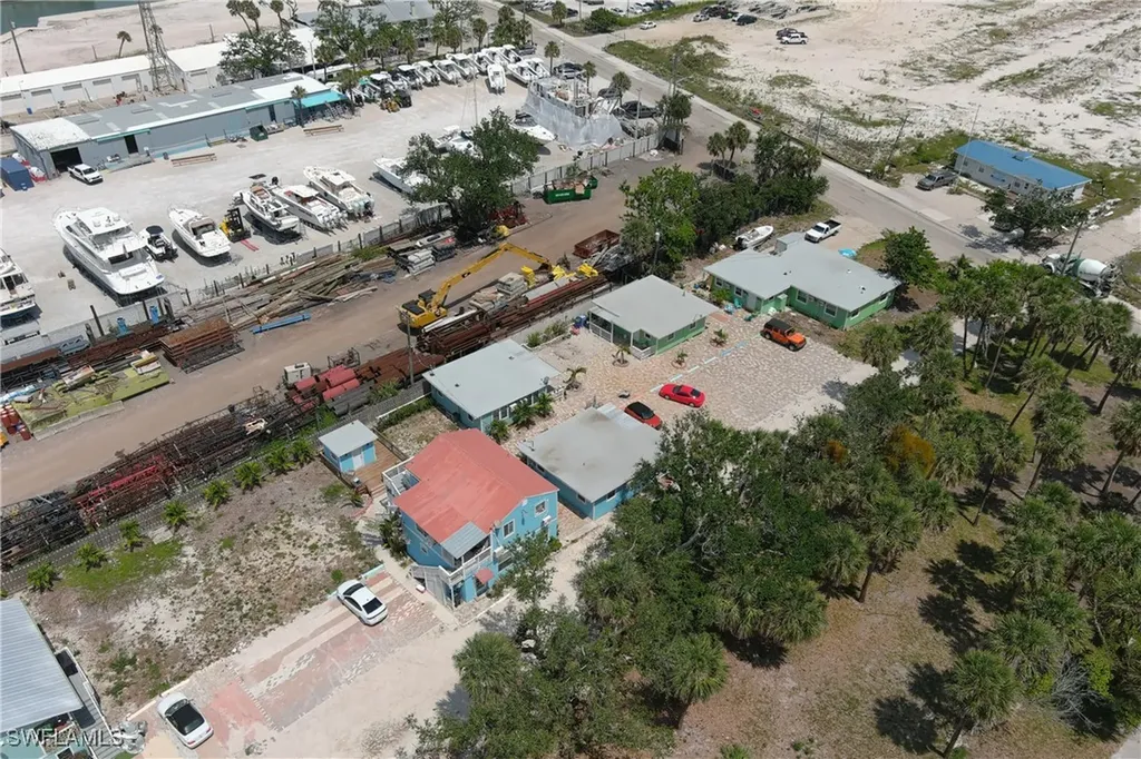 1180 Main Street Fort Myers Beach FL 33931