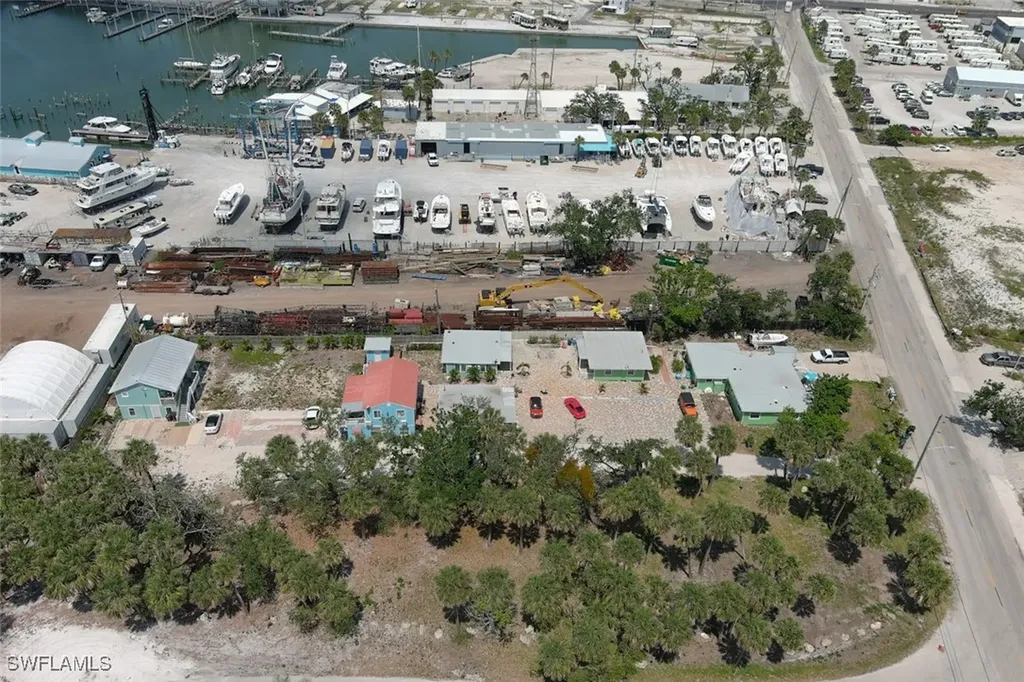 1180 Main Street Fort Myers Beach FL 33931