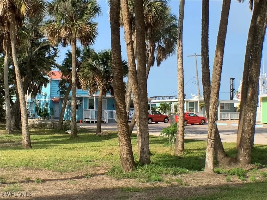 1180 Main Street Fort Myers Beach FL 33931