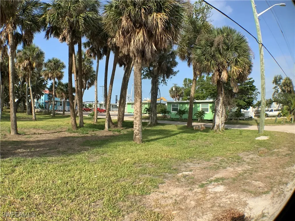 1180 Main Street Fort Myers Beach FL 33931