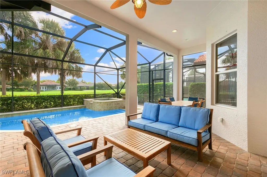 6492 Caldecott Drive Naples FL 34113