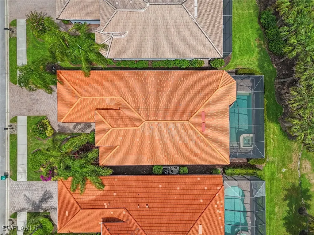 6492 Caldecott Drive Naples FL 34113