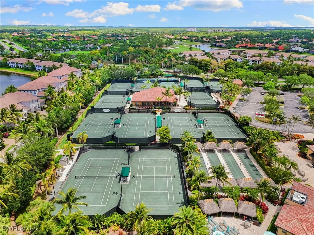 6492 Caldecott Drive Naples FL 34113