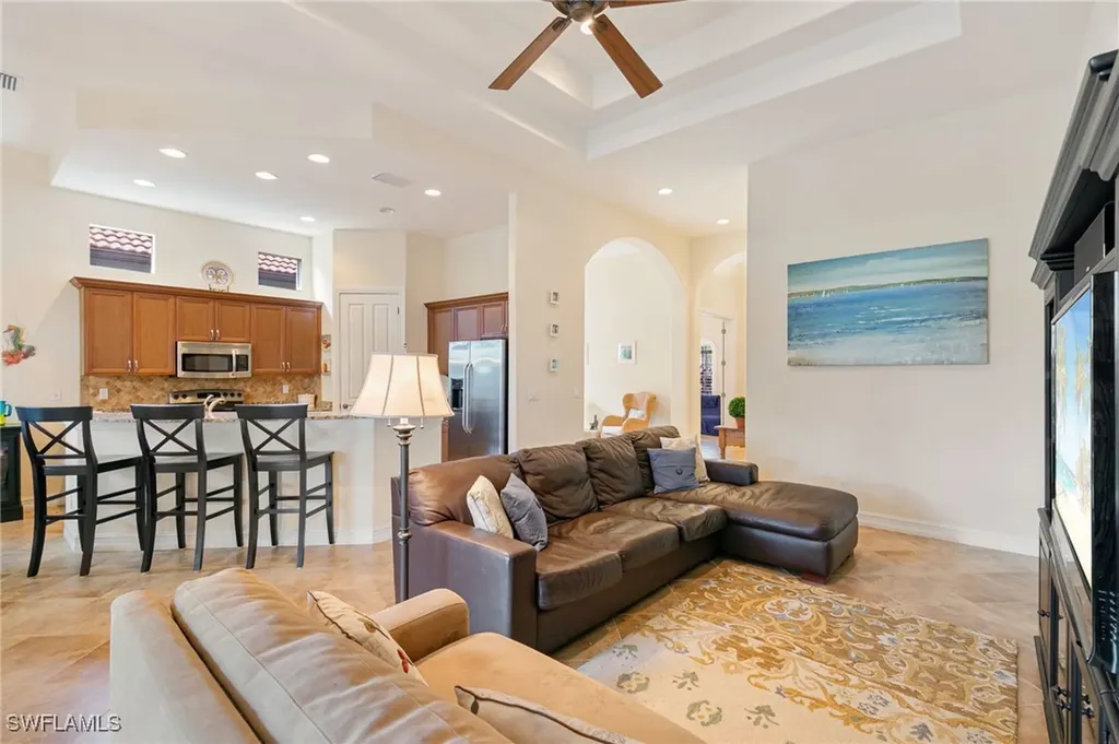 6492 Caldecott Drive Naples FL 34113