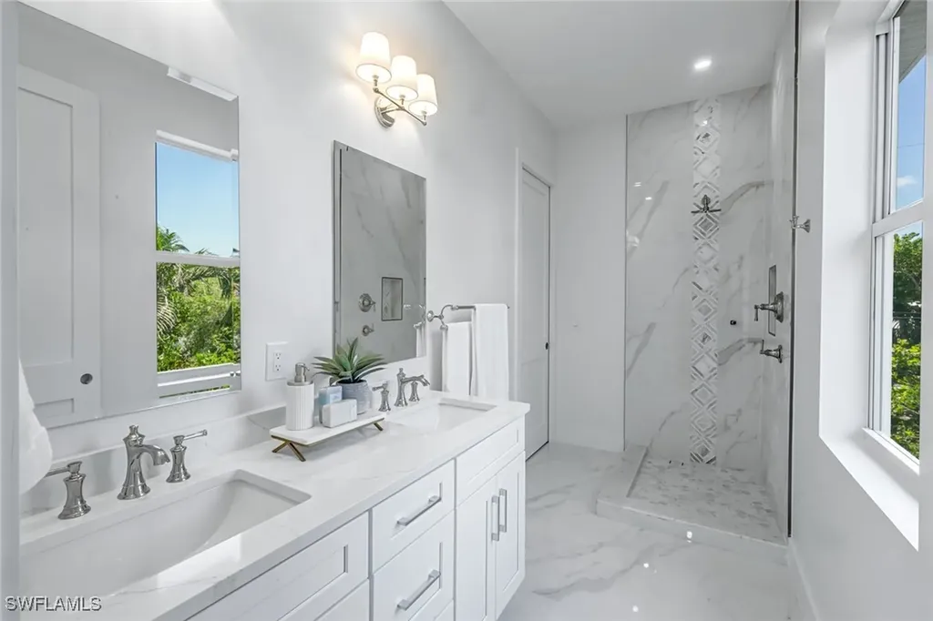 742 Nerita Street Sanibel FL 33957