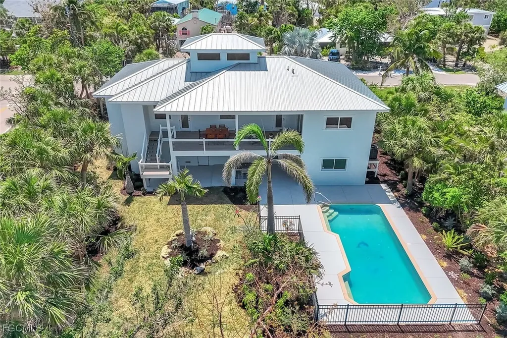 742 Nerita Street Sanibel FL 33957