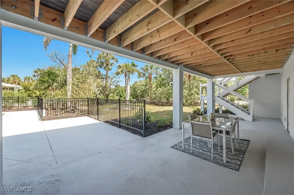 742 Nerita Street Sanibel FL 33957