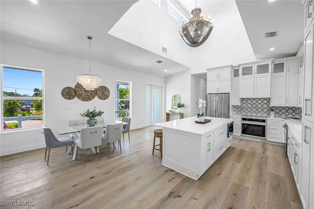 742 Nerita Street Sanibel FL 33957
