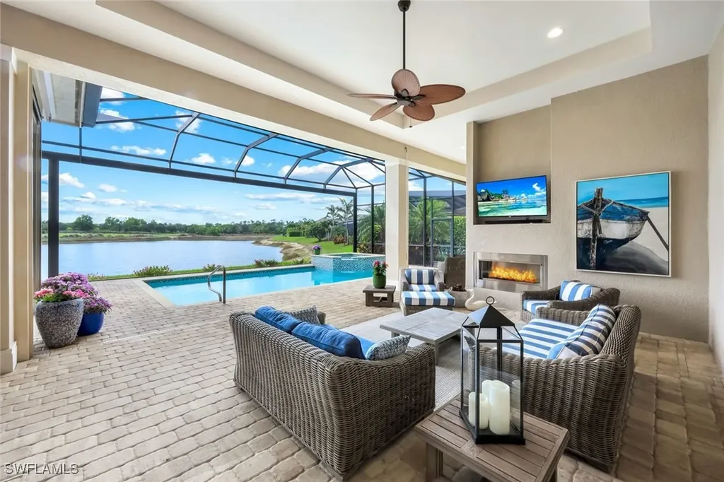 9010 Arrezo Court Naples FL 34119