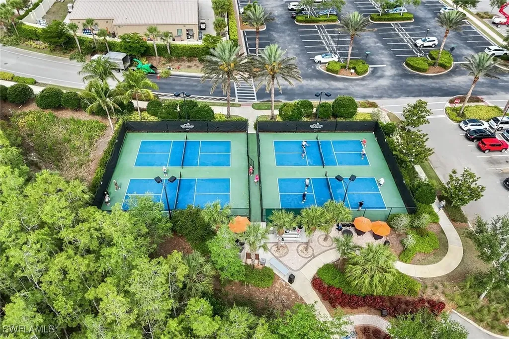 9010 Arrezo Court Naples FL 34119