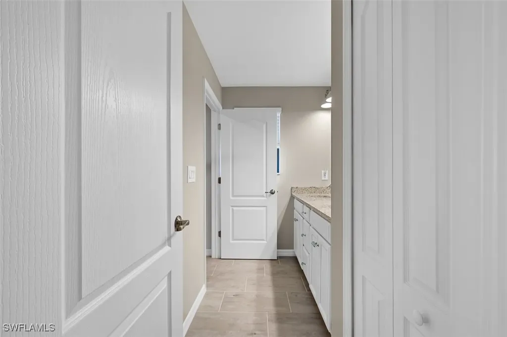 9374 Foxglove Lane Naples FL 34120