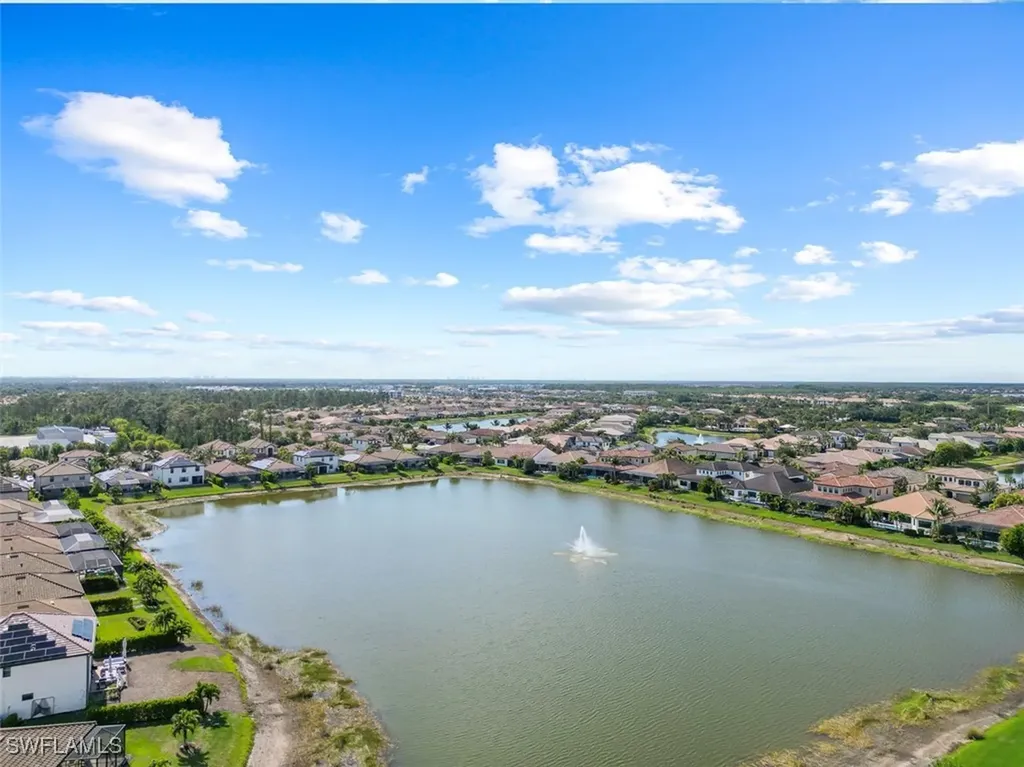9374 Foxglove Lane Naples FL 34120