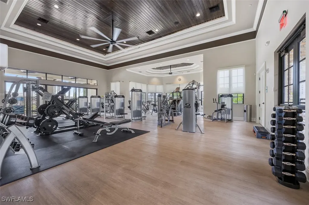 9374 Foxglove Lane Naples FL 34120