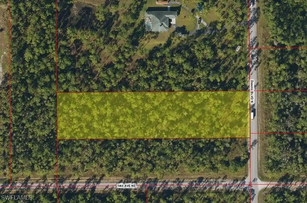 Desoto Boulevard N Naples FL 34120