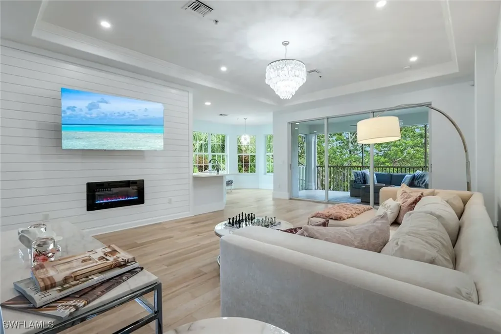 12858 Carrington Circle Naples FL 34105