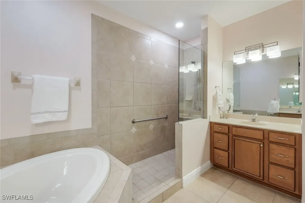 12858 Carrington Circle Naples FL 34105