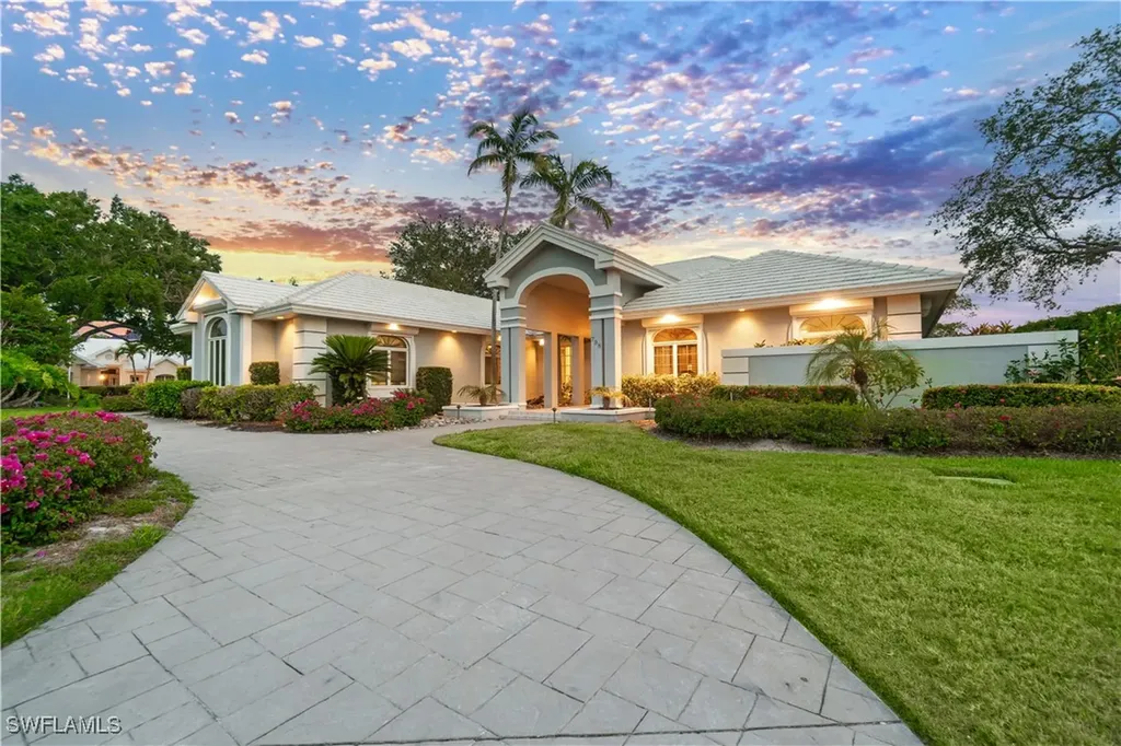 798 Brentwood Point Naples FL 34110