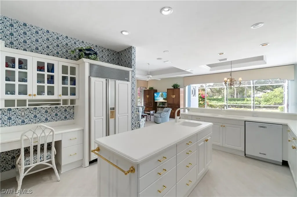 798 Brentwood Point Naples FL 34110