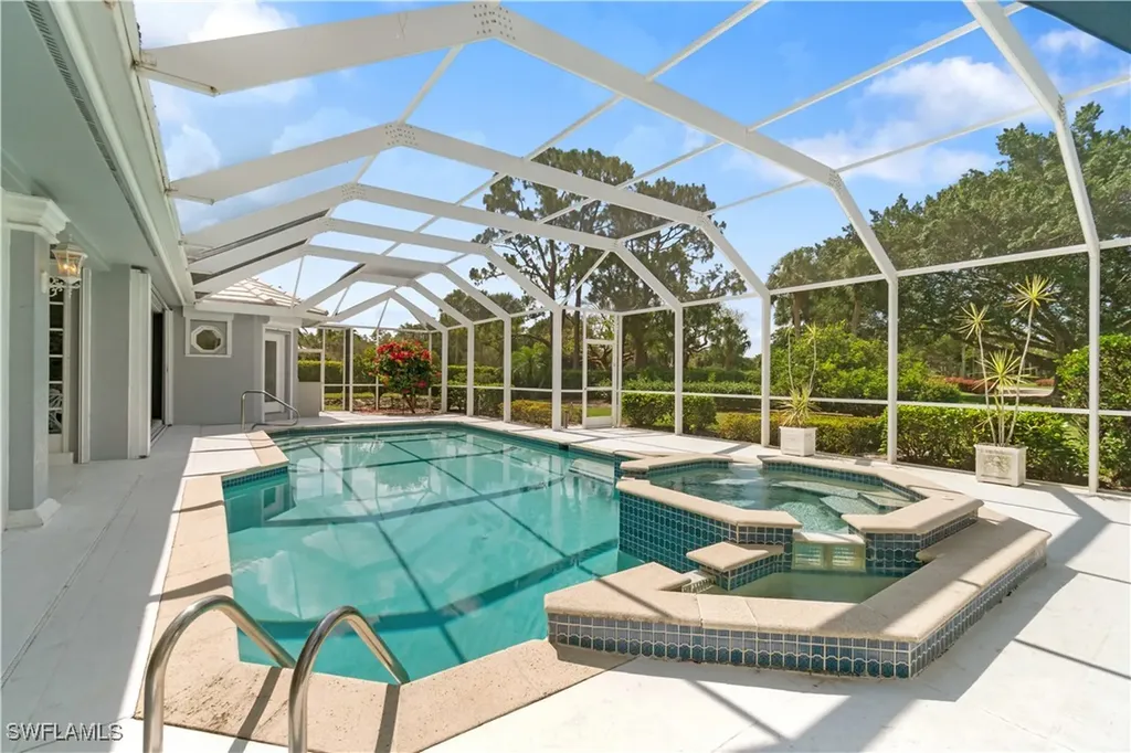 798 Brentwood Point Naples FL 34110