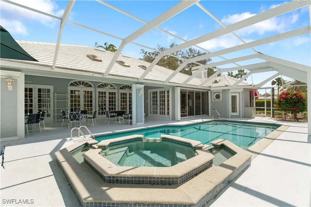 798 Brentwood Point Naples FL 34110