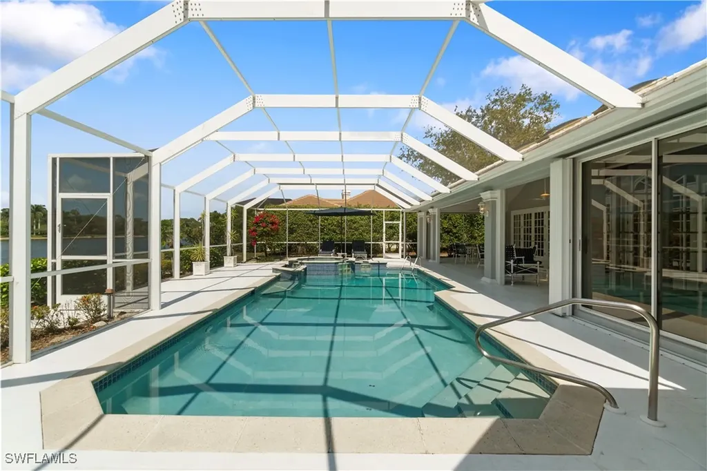 798 Brentwood Point Naples FL 34110