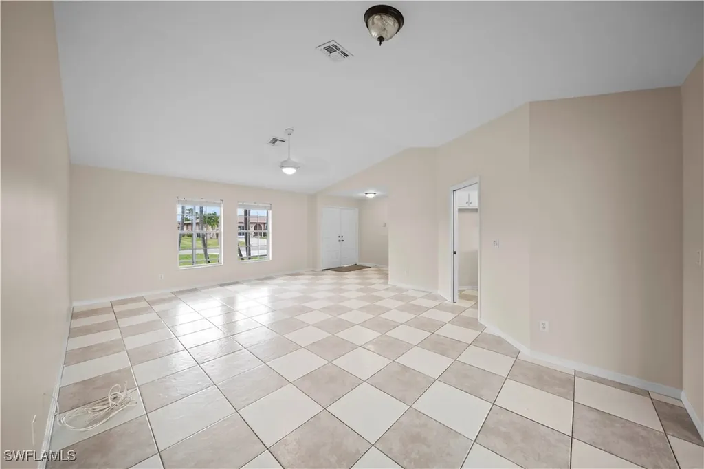 1314 SE 15th Terrace Cape Coral FL 33990
