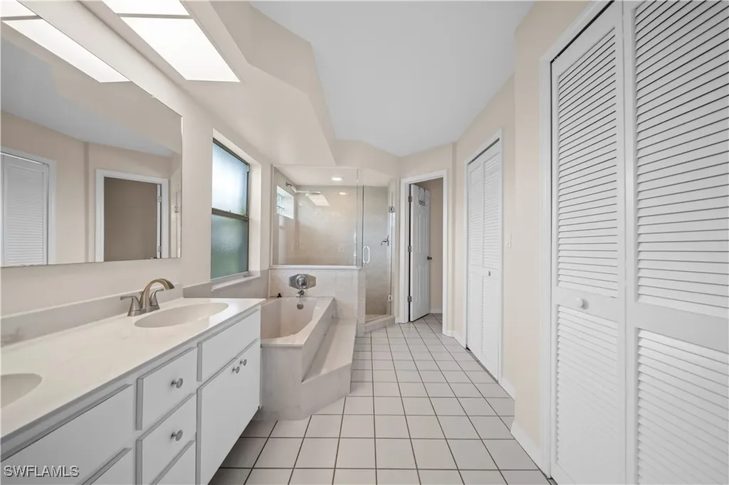 1314 SE 15th Terrace Cape Coral FL 33990