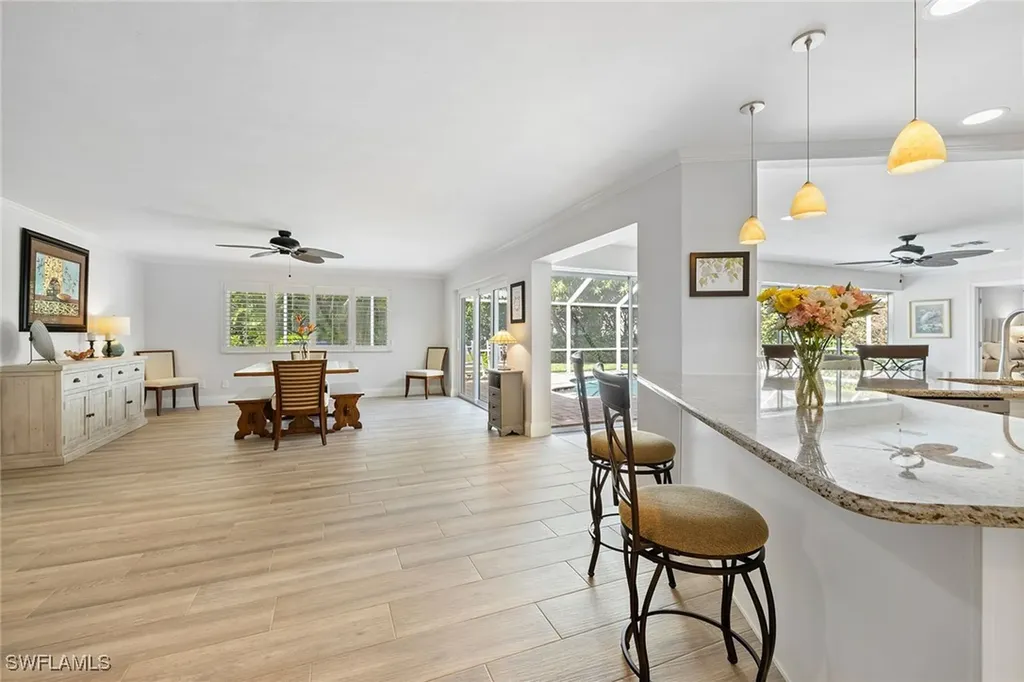 636 Park Shore Drive Naples FL 34103