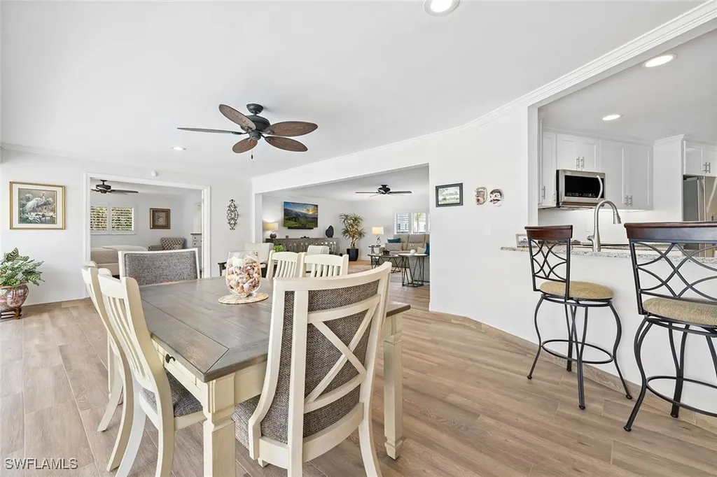 636 Park Shore Drive Naples FL 34103