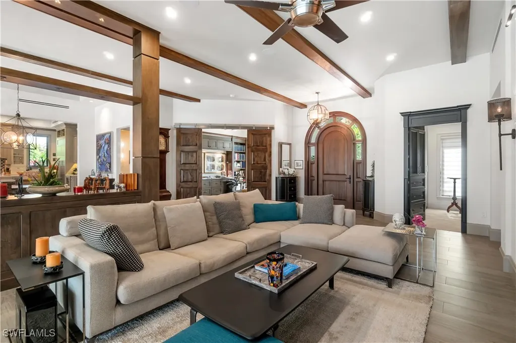 15311 Burnaby Drive Naples FL 34110