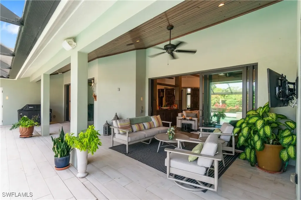 15311 Burnaby Drive Naples FL 34110