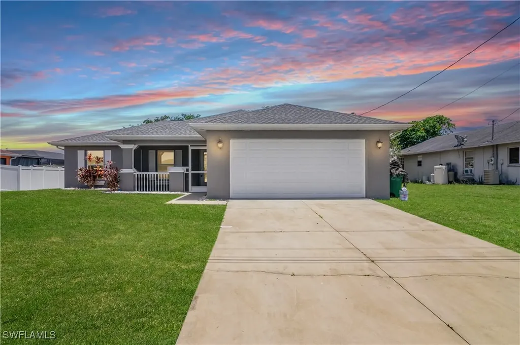 2903 NW 5th Place Cape Coral FL 33993