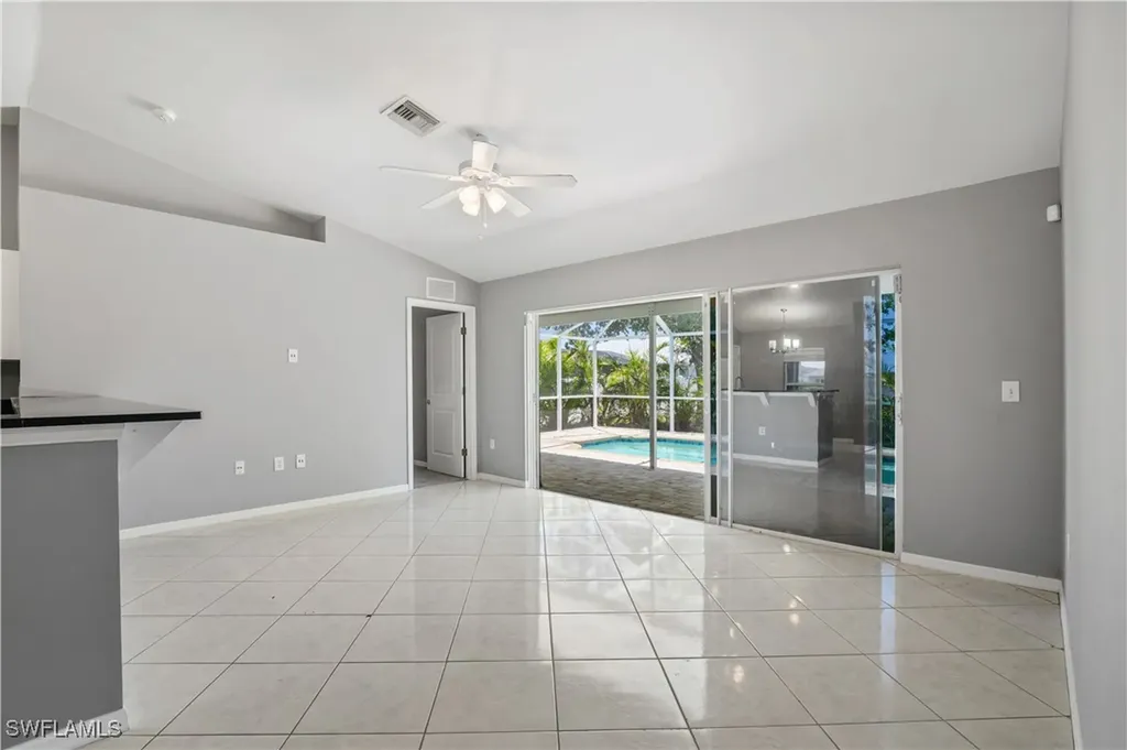 2903 NW 5th Place Cape Coral FL 33993