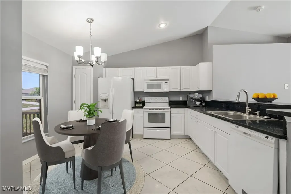 2903 NW 5th Place Cape Coral FL 33993